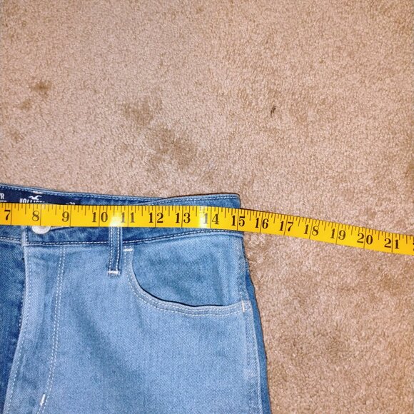 Hollister Ultra High-Rise Mom Jeans Size 7R - Picture 4 of 9